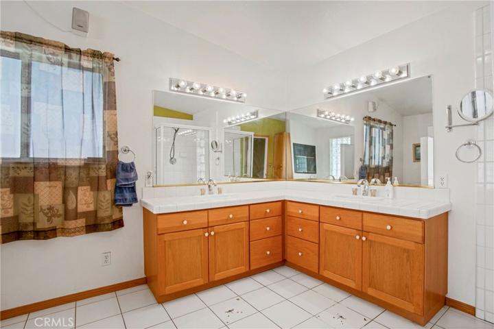 13195 Tamarisk Road, Victorville, California 92395