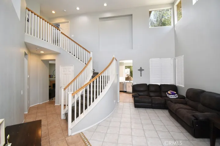 5630 Hunt Club Drive, Fontana, California 92336