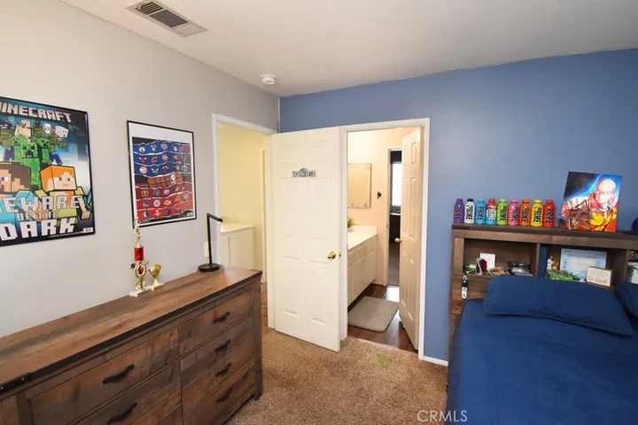 5630 Hunt Club Drive, Fontana, California 92336