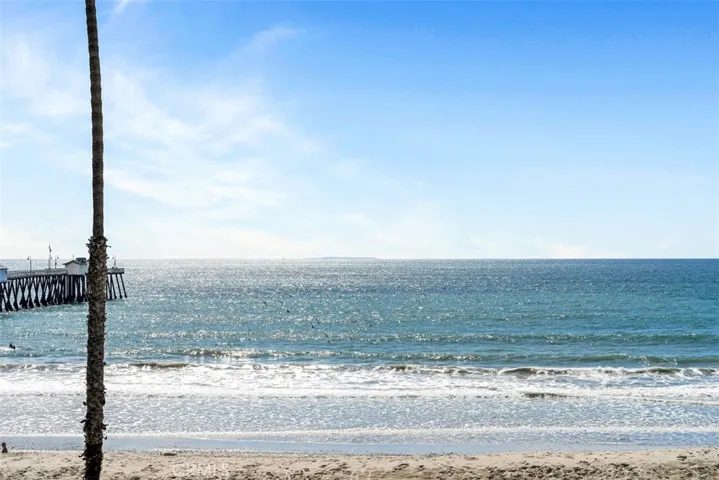 122 W Avenida Valencia, San Clemente, California 92672