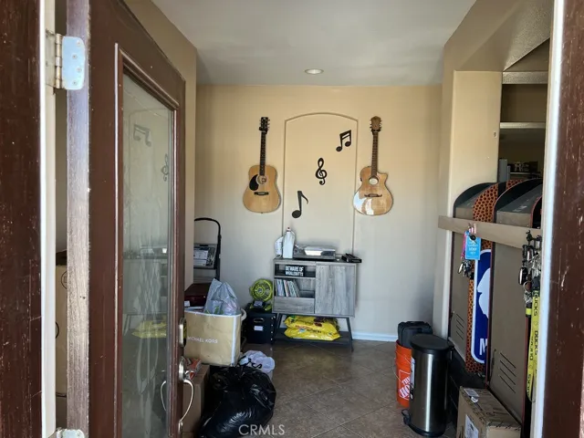 1351 Brentwood Ave, Thermal, California 92274