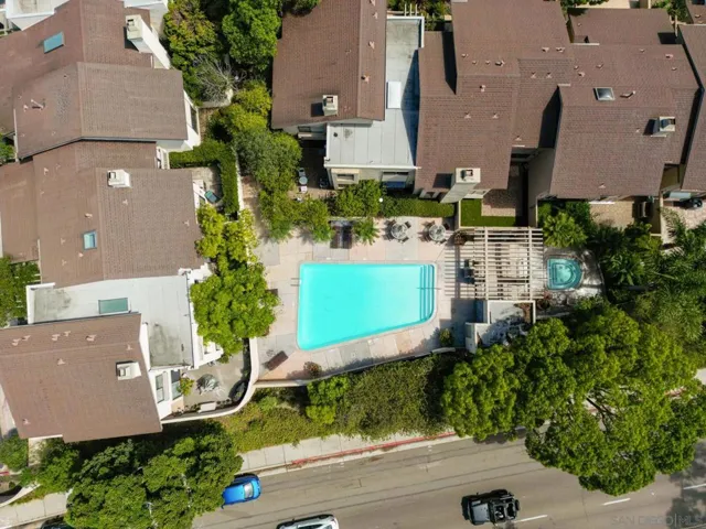 8851 Via Andar, San Diego, California 92122