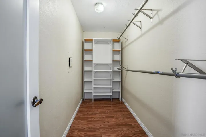 8851 Via Andar, San Diego, California 92122