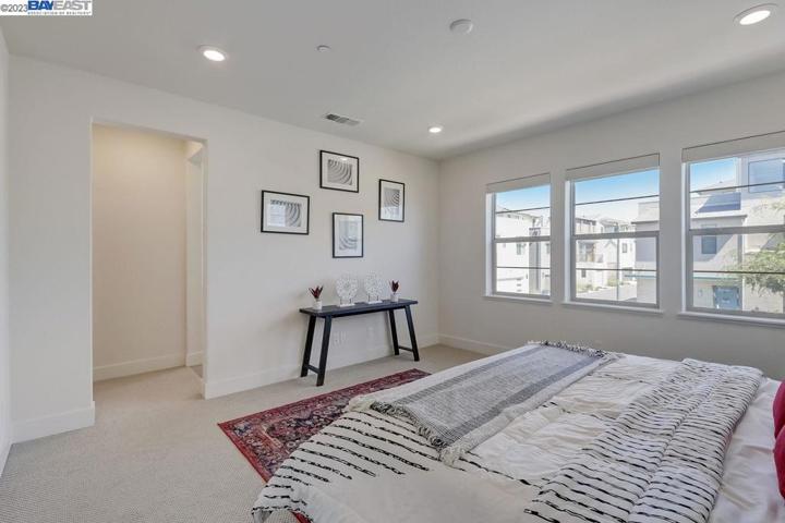 5972 Lombard St, Dublin, California 94568