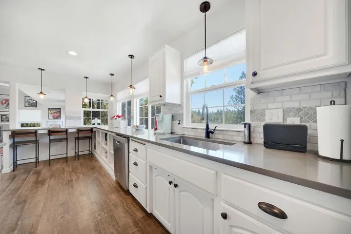12323 Eldel Road, Pine Grove, California 95665