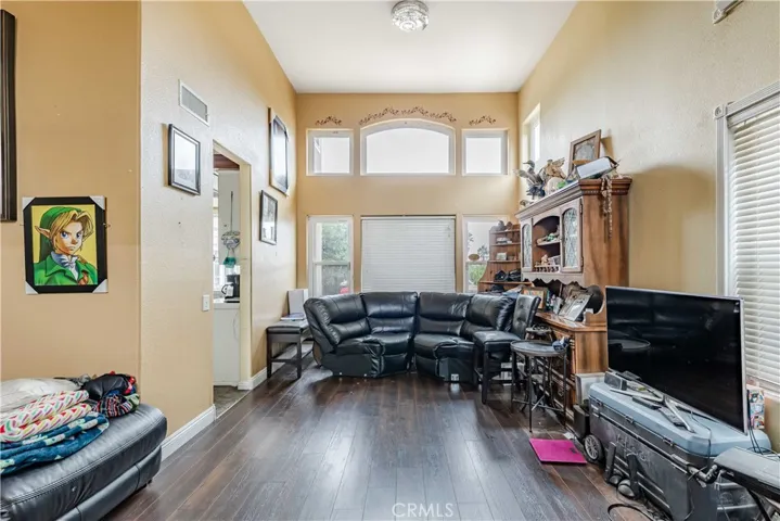 39257 Salinas Drive, Murrieta, California 92563