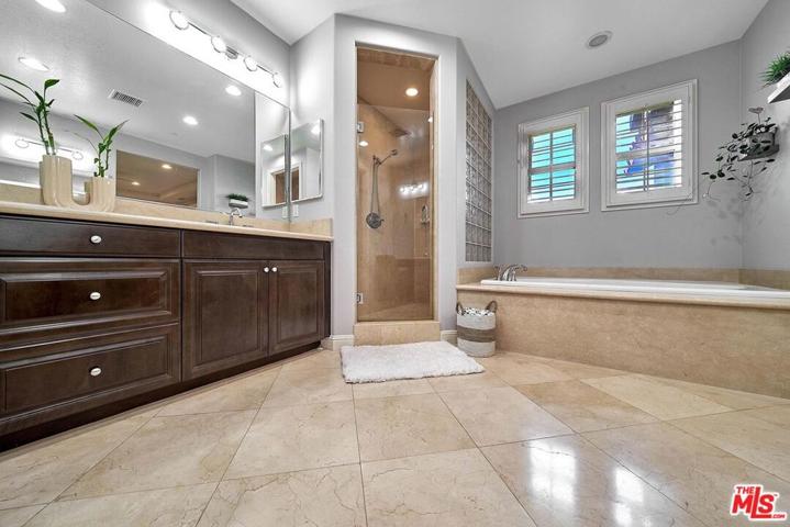 17923 Piazza Bella, Yorba Linda, California 92886