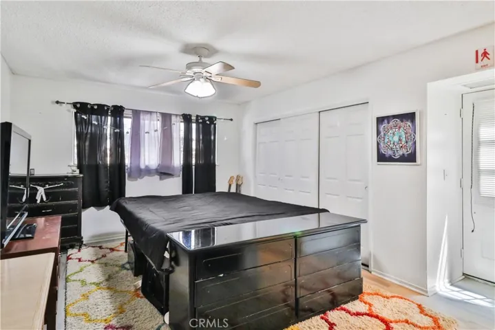17 Bradford Ave, Camarillo, California 93010
