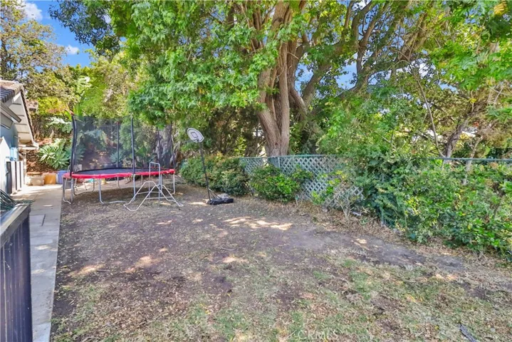 17 Bradford Ave, Camarillo, California 93010
