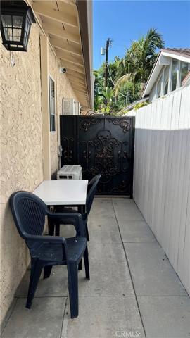 5235 Allott Avenue, Sherman Oaks, California 91401