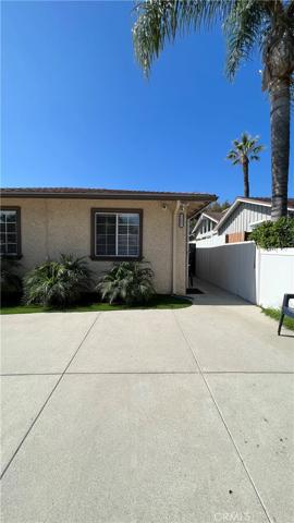 5235 Allott Avenue, Sherman Oaks, California 91401