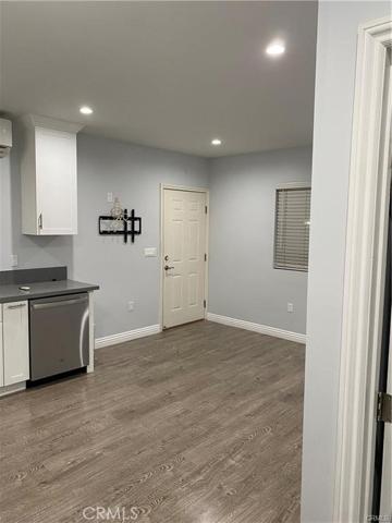 5235 Allott Avenue, Sherman Oaks, California 91401