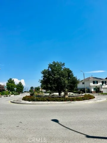16737 Kalmia Lane, Fontana, California 92336