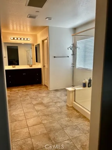 16737 Kalmia Lane, Fontana, California 92336