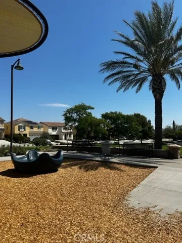 16737 Kalmia Lane, Fontana, California 92336