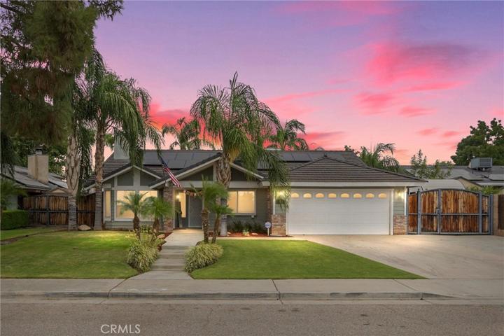 912 Haven Avenue, Bakersfield, California 93308