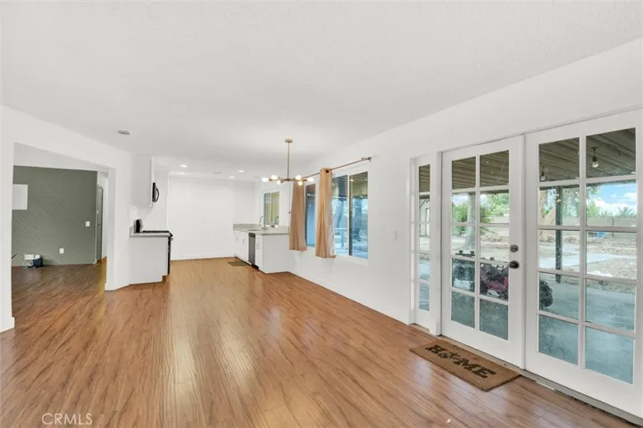 Family, Dining, Kitchen