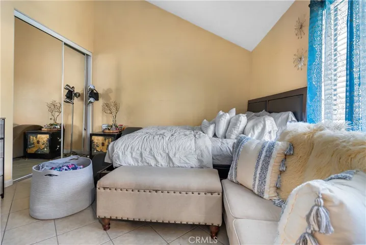 2812 Tuolumne Place D, Ontario, California 91761