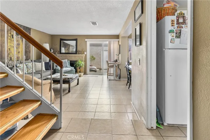 2812 Tuolumne Place D, Ontario, California 91761