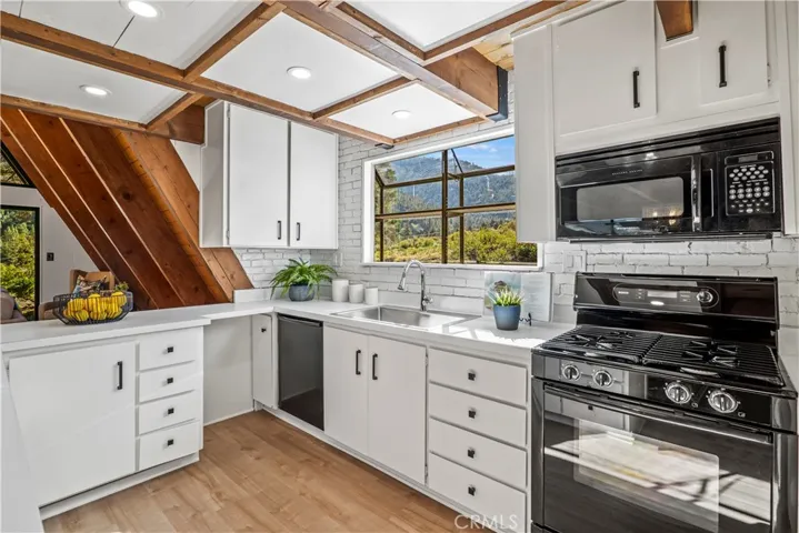 26701 Big Pines Highway, Wrightwood, California 93563