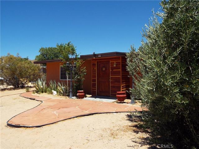 59156 Nelson Avenue, Yucca Valley, California 92284