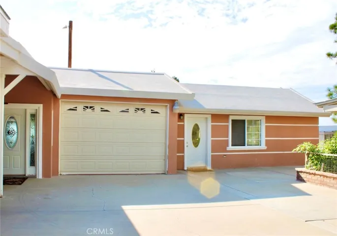 42145 Selinger, Hemet, California 92544