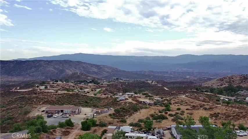 42145 Selinger, Hemet, California 92544