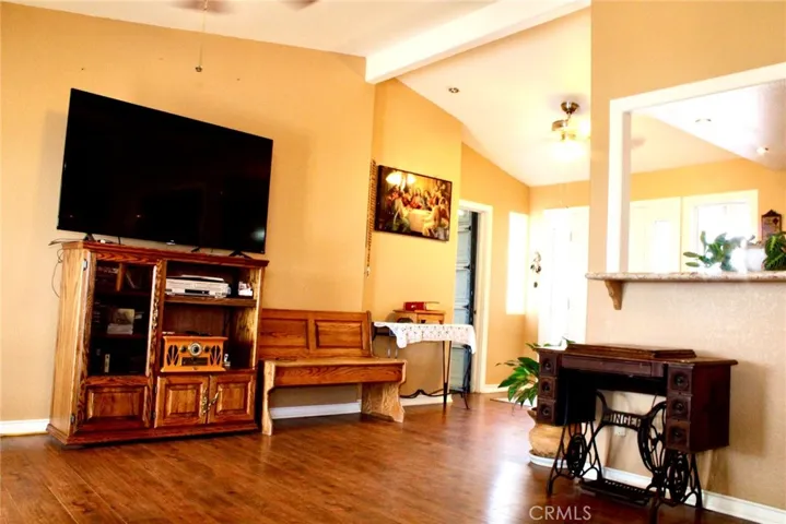 42145 Selinger, Hemet, California 92544