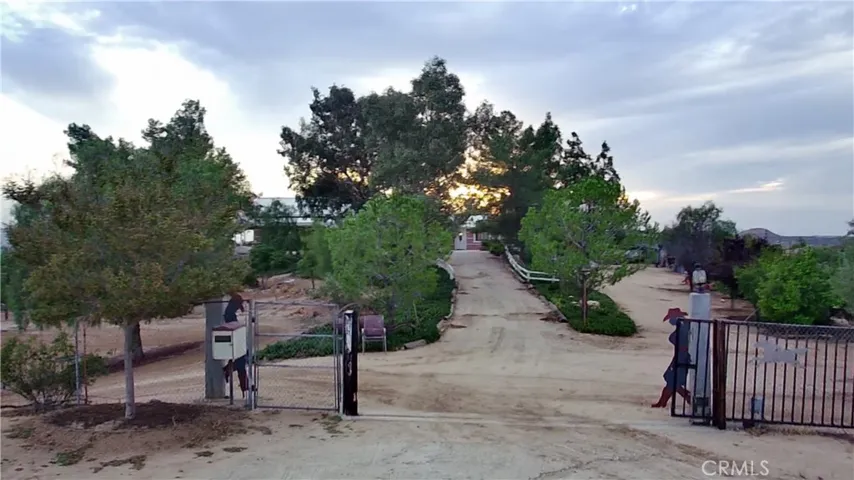 42145 Selinger, Hemet, California 92544