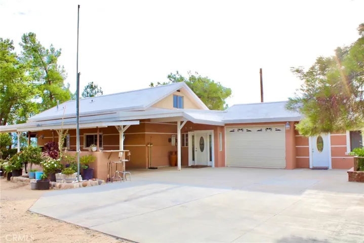42145 Selinger, Hemet, California 92544