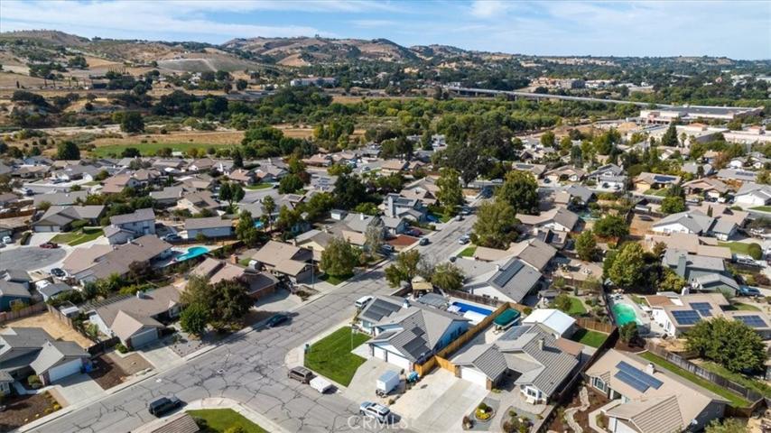 189 Sandbar Court, Paso Robles, California 93446