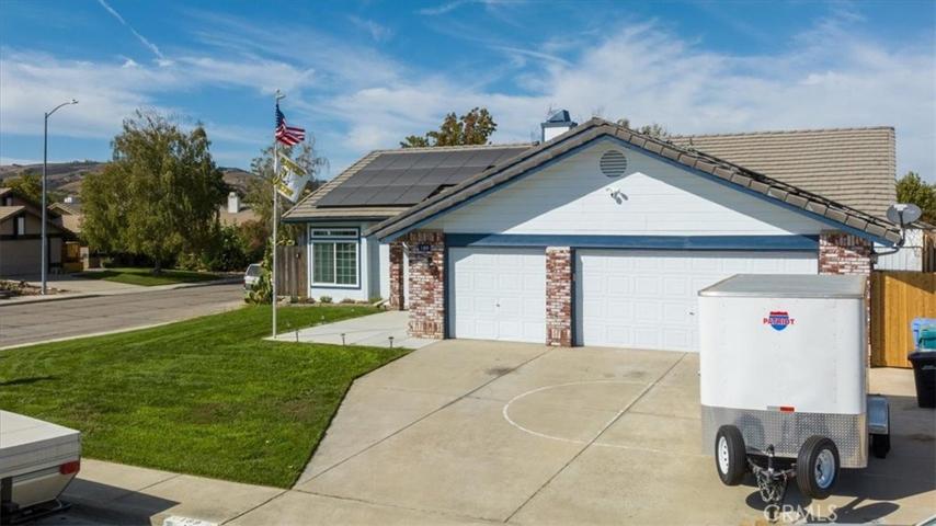 189 Sandbar Court, Paso Robles, California 93446
