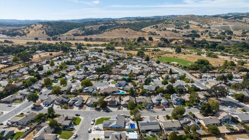 189 Sandbar Court, Paso Robles, California 93446