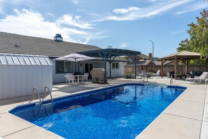189 Sandbar Court, Paso Robles, California 93446