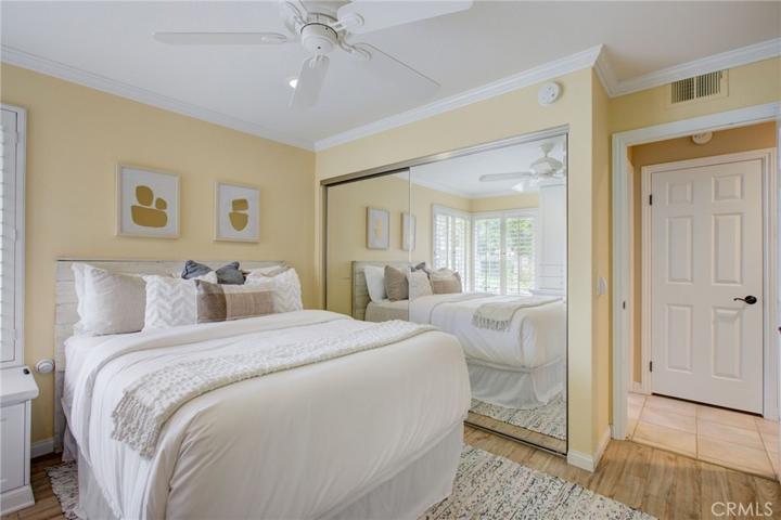 12 Cedarlake Unit 3, Irvine, California 92614