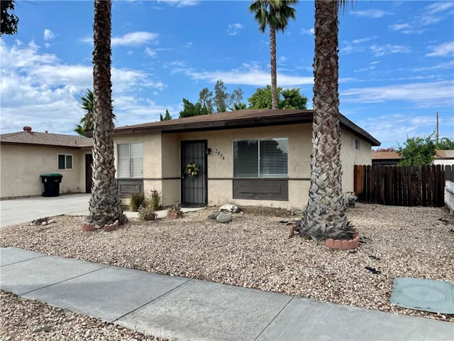 2024 Flores Street, Hemet, California 92545
