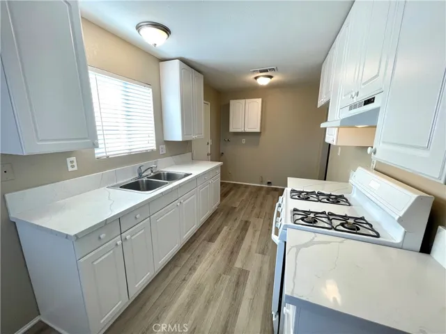2024 Flores Street, Hemet, California 92545
