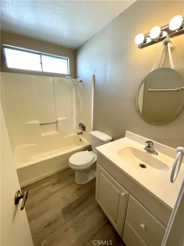 2024 Flores Street, Hemet, California 92545