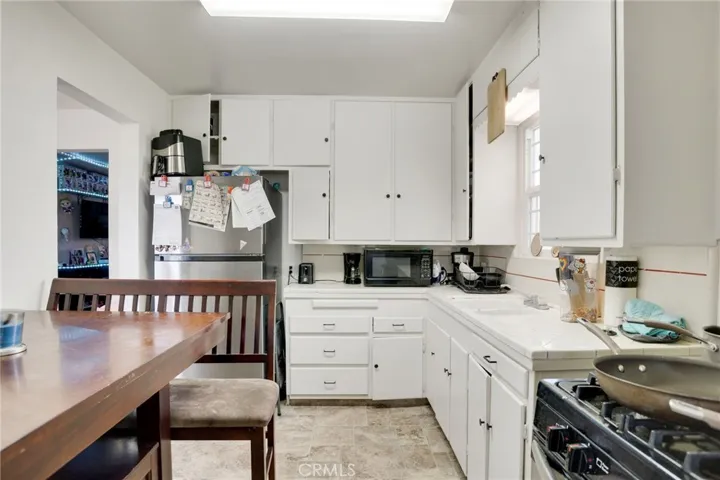 605 Lincoln Avenue, Bakersfield, California 93308