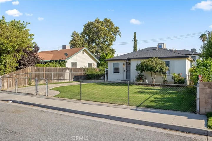 605 Lincoln Avenue, Bakersfield, California 93308
