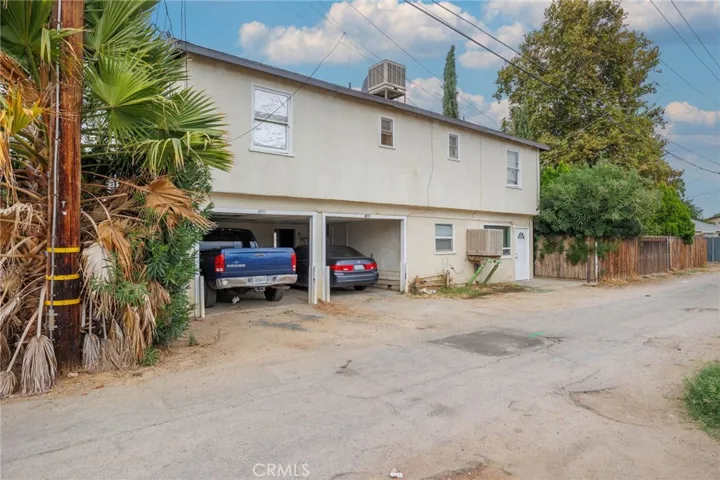 605 Lincoln Avenue, Bakersfield, California 93308