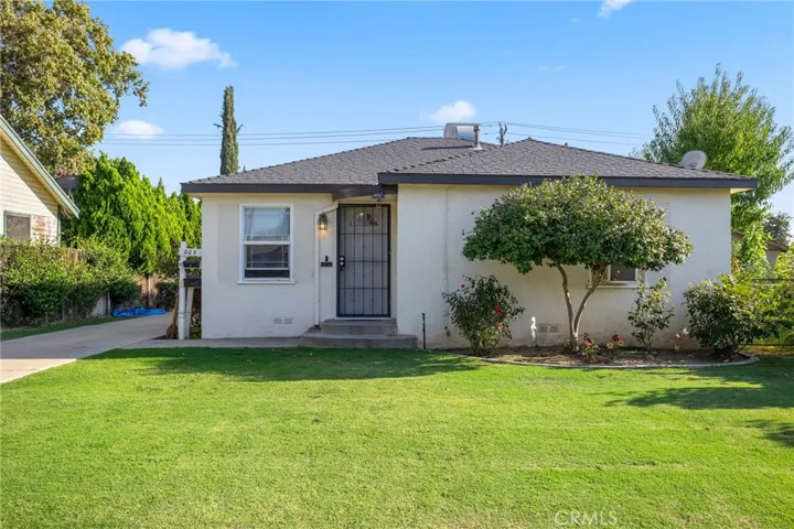 605 Lincoln Avenue, Bakersfield, California 93308