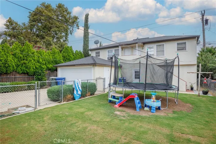 605 Lincoln Avenue, Bakersfield, California 93308