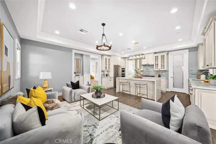 9855 Wendon Street, Temple City, California 91780