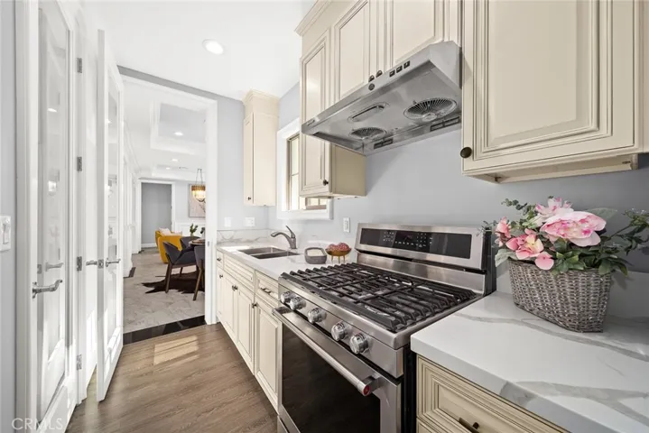 9855 Wendon Street, Temple City, California 91780