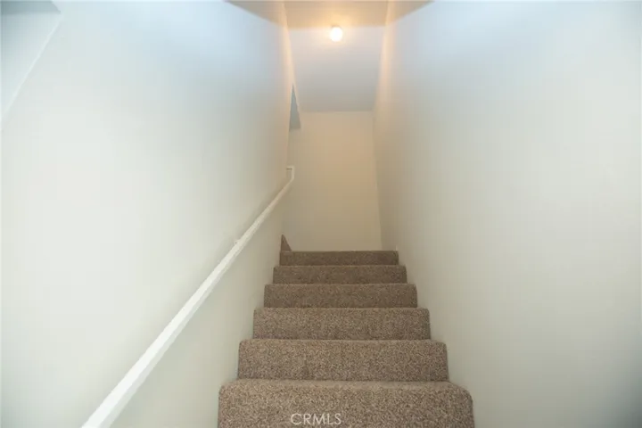 STAIRS TO THE GARAGE