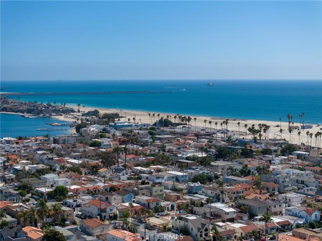 228 Granada Avenue, Long Beach, California 90803