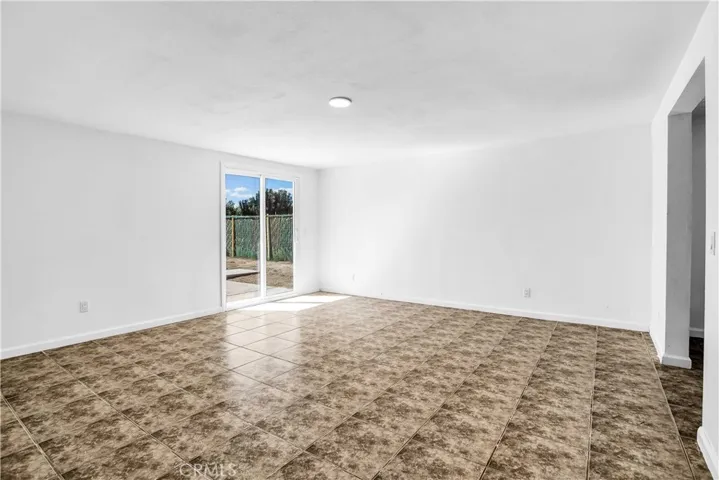 6942 Eucalyptus Avenue, 29 Palms, California 92277