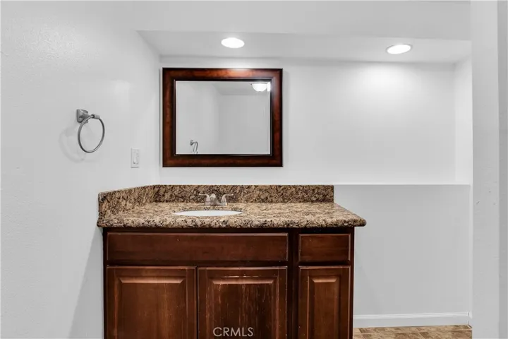 6942 Eucalyptus Avenue, 29 Palms, California 92277