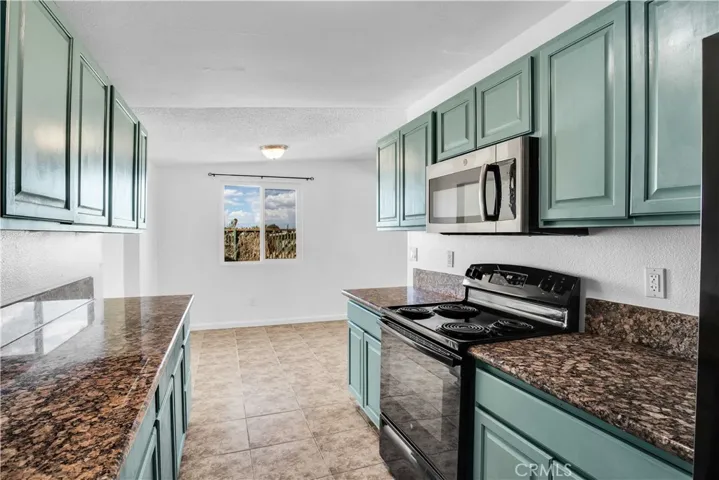 6942 Eucalyptus Avenue, 29 Palms, California 92277